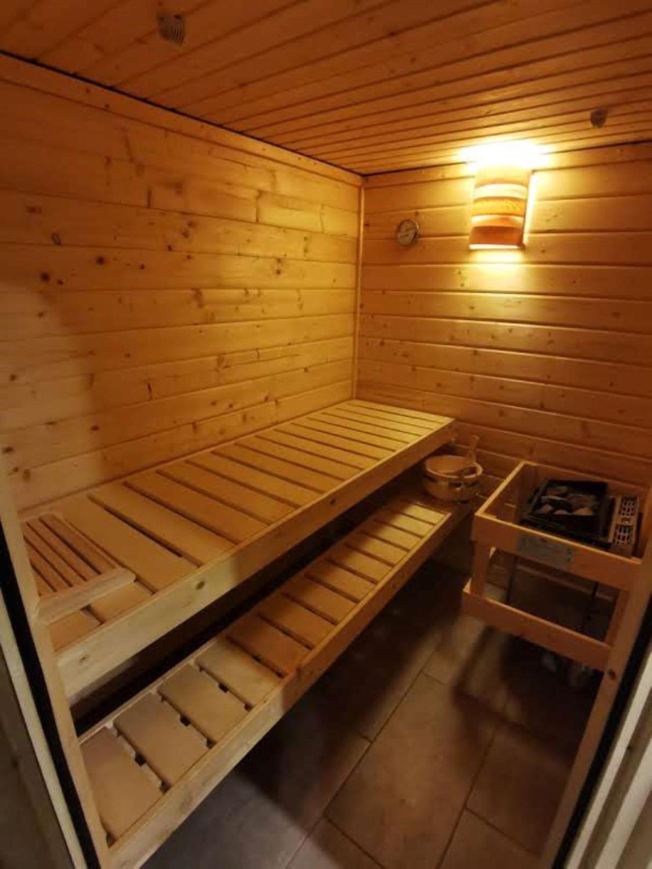Apartment Bei Der Palme Mit Sauna Moeglichkeit Дюссельдорф Екстер'єр фото